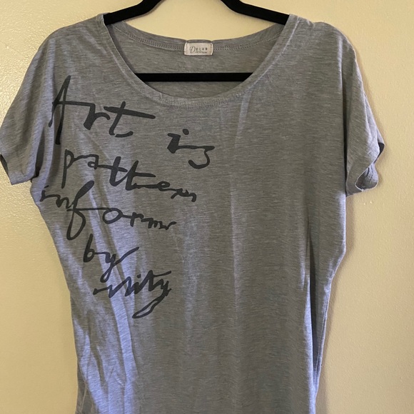 Graphic Tee - Picture 1 of 1